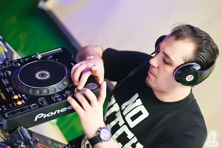 DJ PARADE / day 4