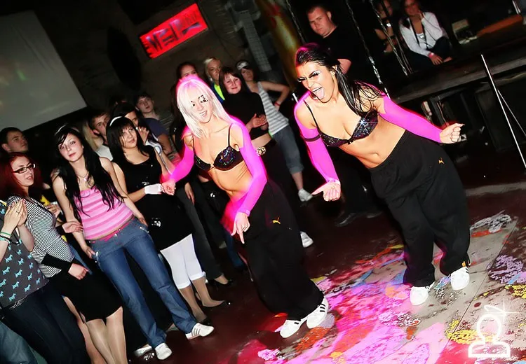 SHAKE IT PARTY! O-GO-GO