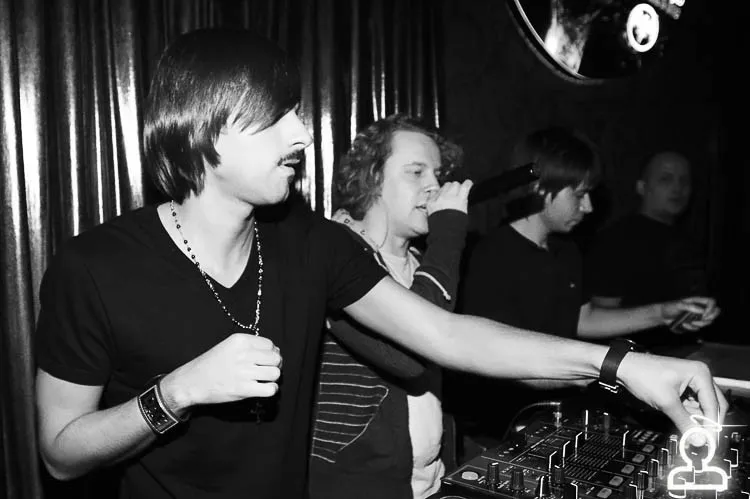 DJ MILLER