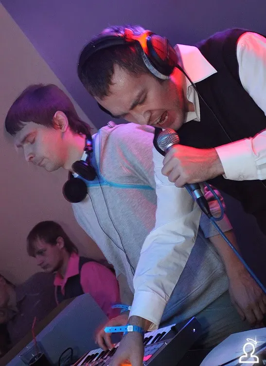 Начало / Dj Tom Pooks