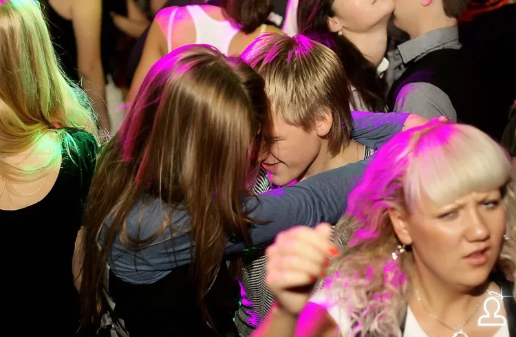 RNB PARTY / DJ LIGHT