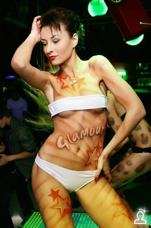 Glamour party
