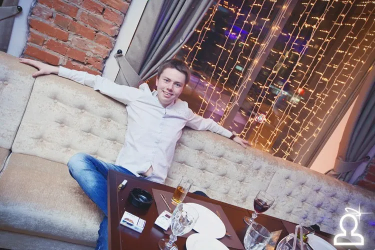 Dj Zharov