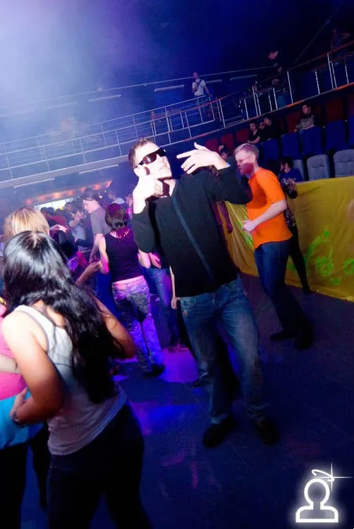 Nu Rave - Dance tonight