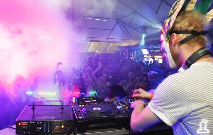 Preparty SunVibes 2012 / Main Floor
