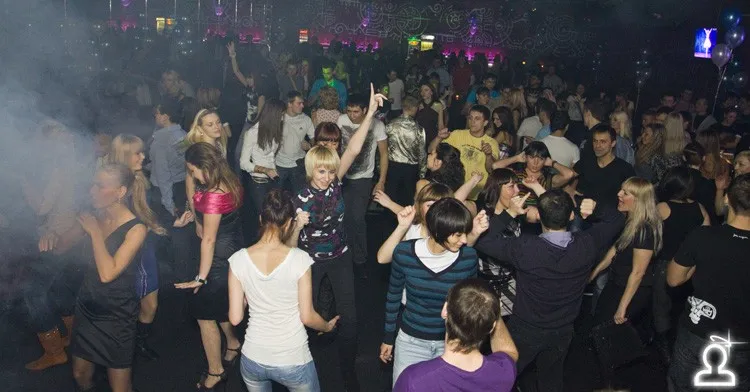 Happy Birthday club 8 years old / Dj Chriss Ortega