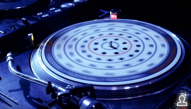 DJ Simon
