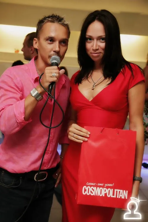 Cosmopolitan Сибирь & FRESITA presents: Strawberry night
