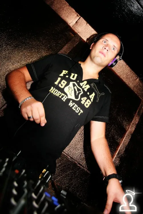 Dj Alex Cosmo