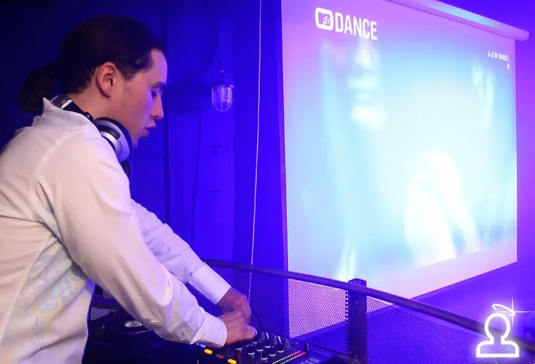DJ NICK GLAMOUR