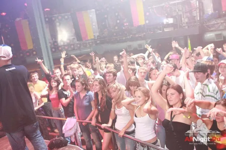Rock City - DJ DEE LIGHT