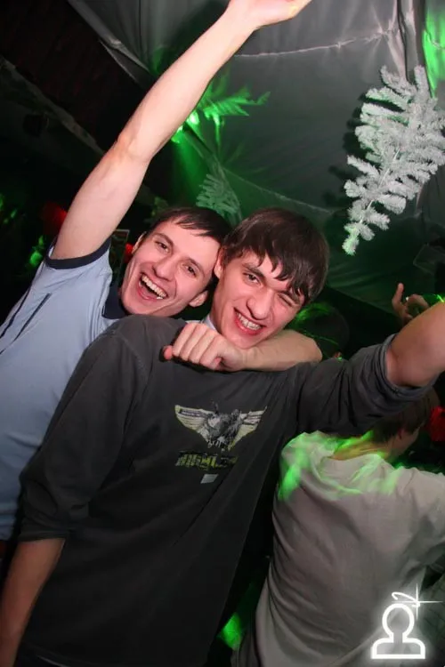 Achtung Party @ 4rooms