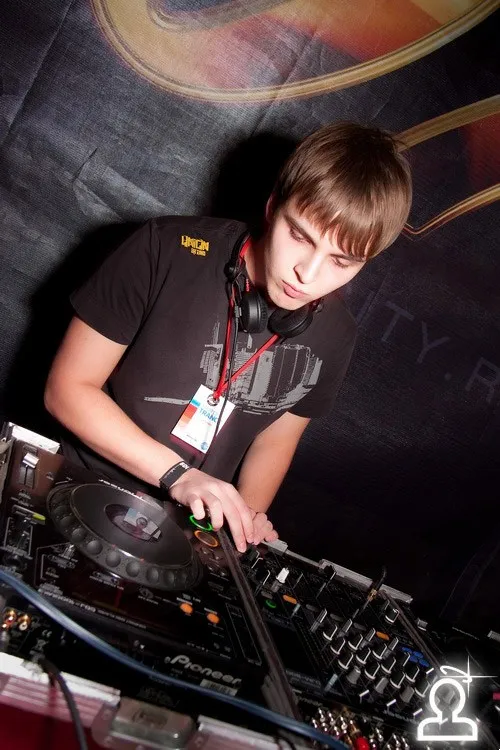 TOUR DE TRANCE / ADAGIO SENSUS