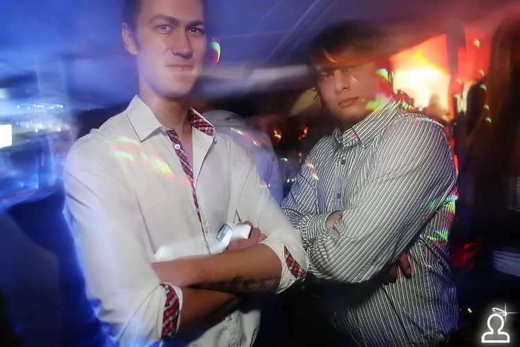 Открытие / Swanky Tunes