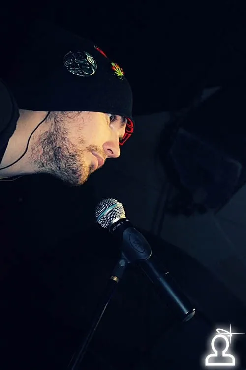 NOIZE MC