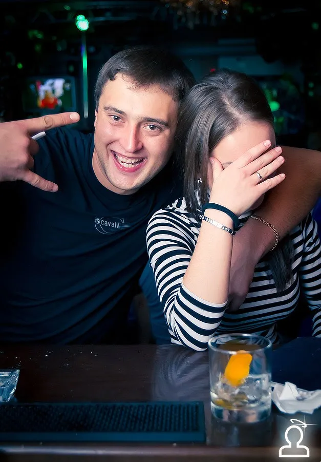 Танцуют все