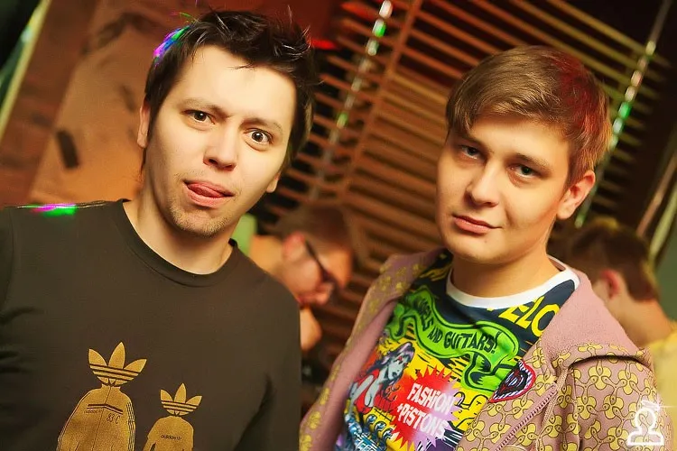Пьем за Снег / Diamond Brothers