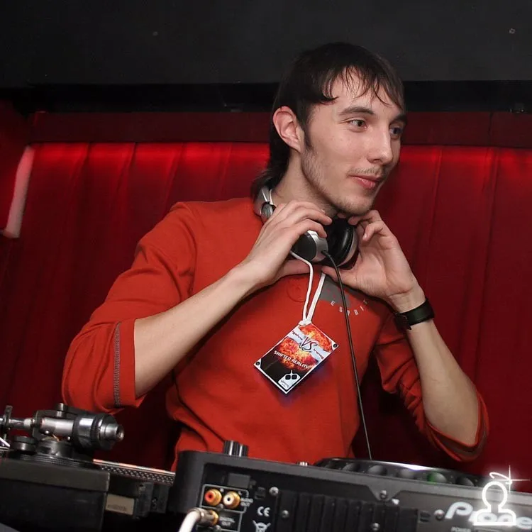 Techno vs. Trance @ 4Rooms (foto by Mikie)