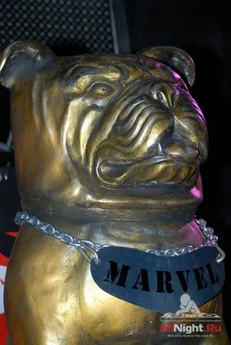 Открытие клуба Marvel