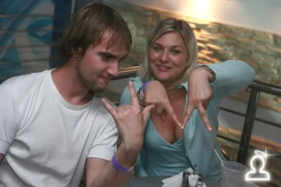 globus air party