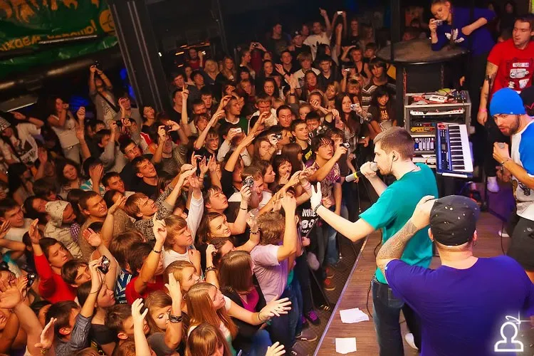 NOIZE MC