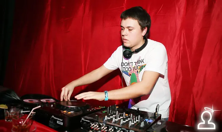 DJ Rose feat. SAX JAH