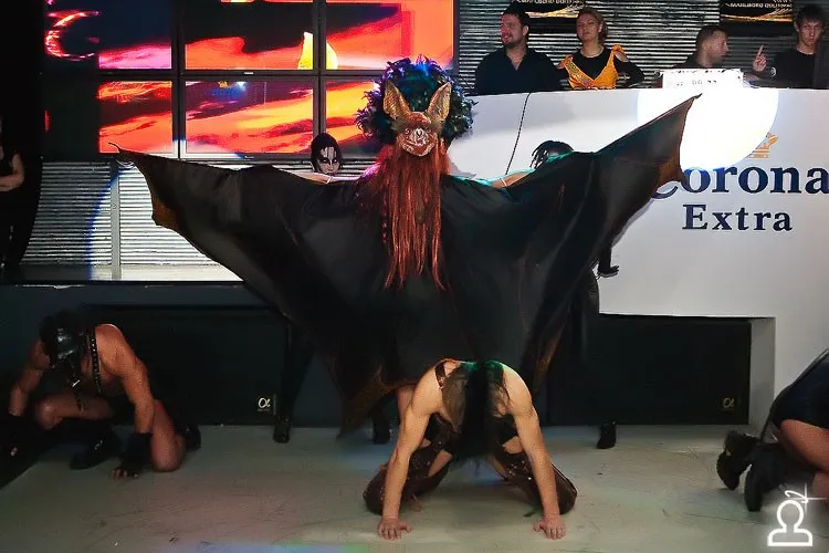 DARK SPIRIT NIGHT / THERESE
