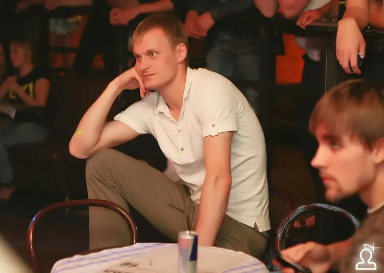 Staff party: антибармен июня