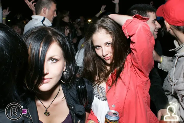 Electrobeach / The Game