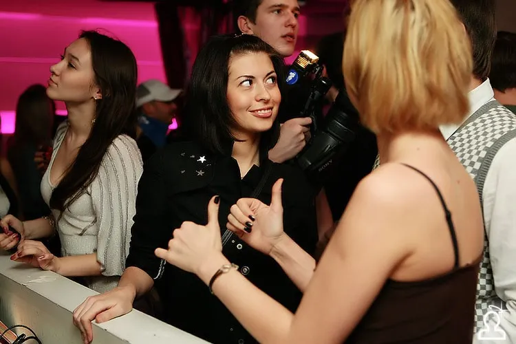 CORONA EXTRA PARTY 2 / DIGITAL DOG ( London / UK )