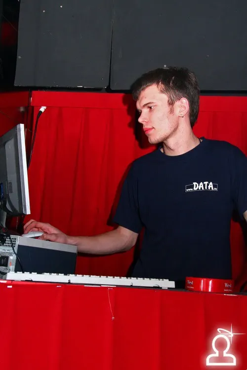 Dj ElbeBad
