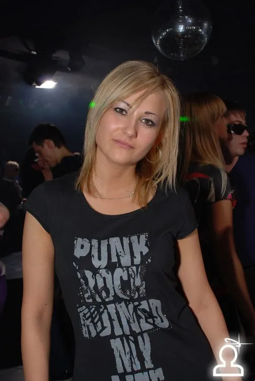 Katrin Vesna
