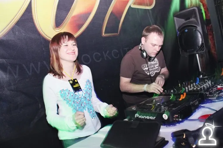 TOUR DE TRANCE: TRANCE MANIACS