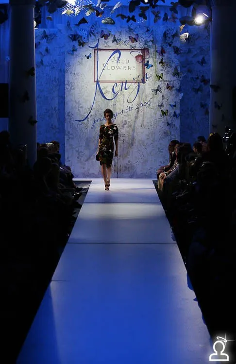 Показ Kenzo