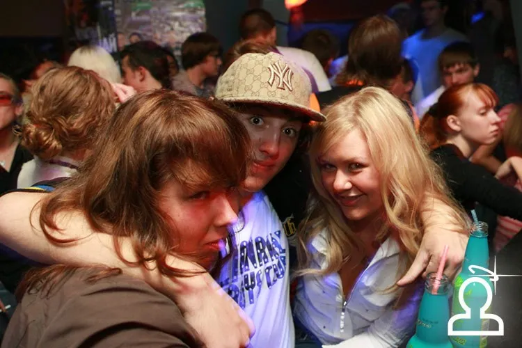 Dj Dlee - Barby - ДУРА!
