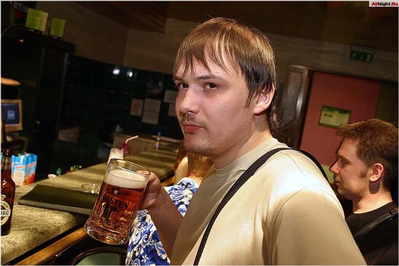 Всем присутствующим по Fuckeлу!